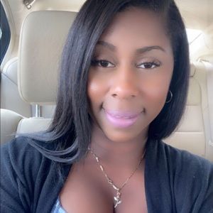 Meet your Posher, Amber